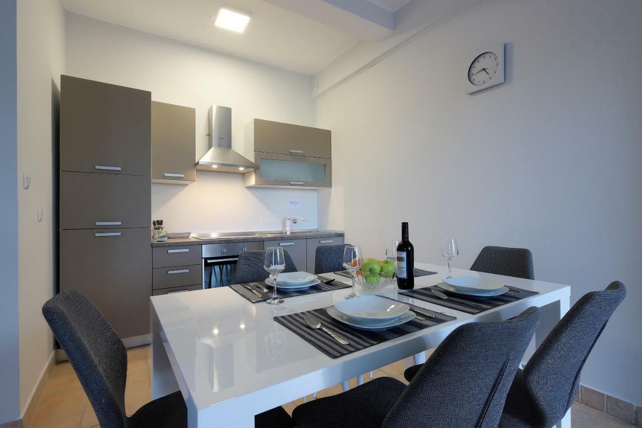 Apartments Galboka Nerezine Extérieur photo