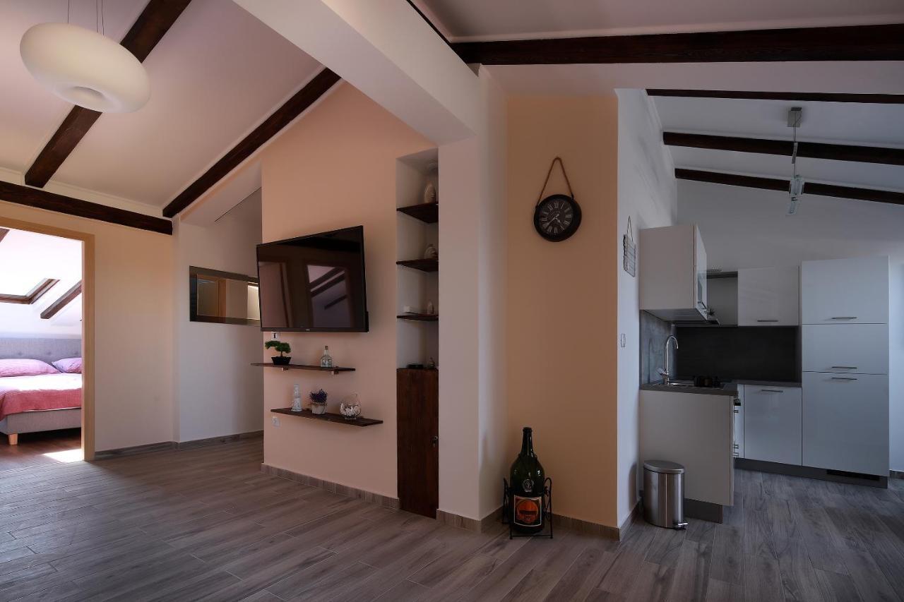 Apartments Galboka Nerezine Extérieur photo